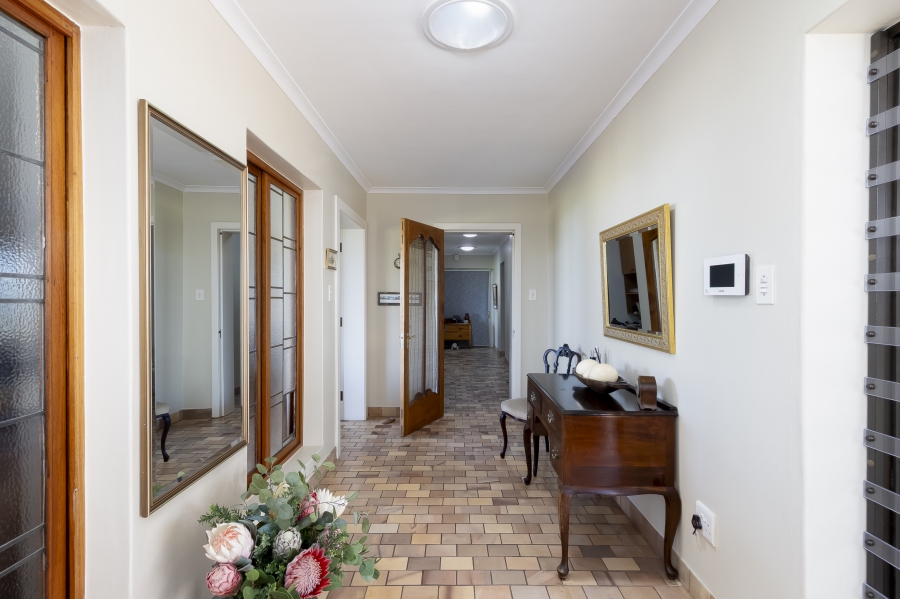 3 Bedroom Property for Sale in Helderberg Estate Western Cape